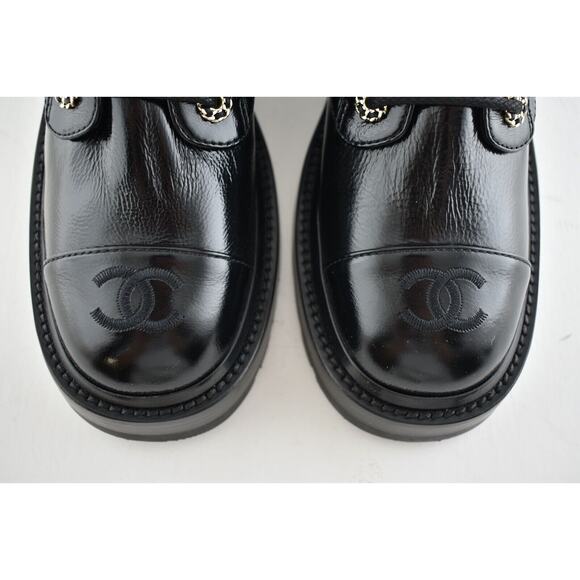 Chanel 21A Black Shiny Patent Quilted Gold CC Chain Combat Ankle Short Boot 38.5 - Picture 7 of 11